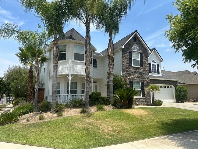 Building Photo - 3448 W Sady Ct