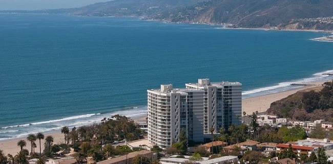 201 Ocean Ave Unidad 602B
