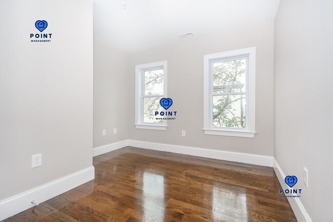 Photo - 220 Havre St Unit 3