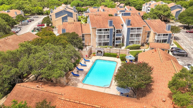 Stoneleigh Apartments