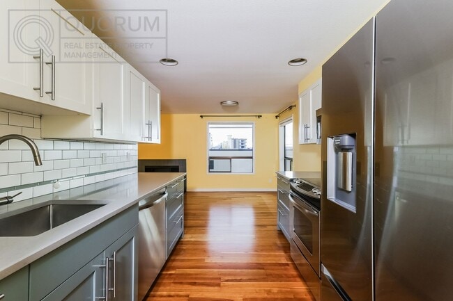 Photo - Spectacular Top Floor Condo with Stunning Views in Queen Anne Unit 402