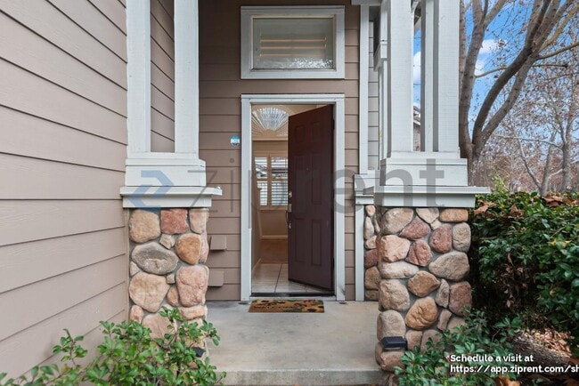 Photo - 6344 Holly Gillingham Ln