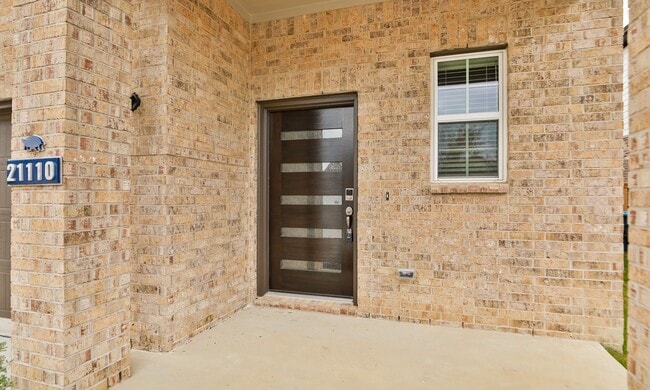 Photo - 21110 Armstrong County Dr