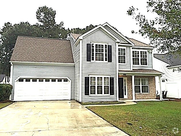 Building Photo - 234 Hitching Post Cres Rental