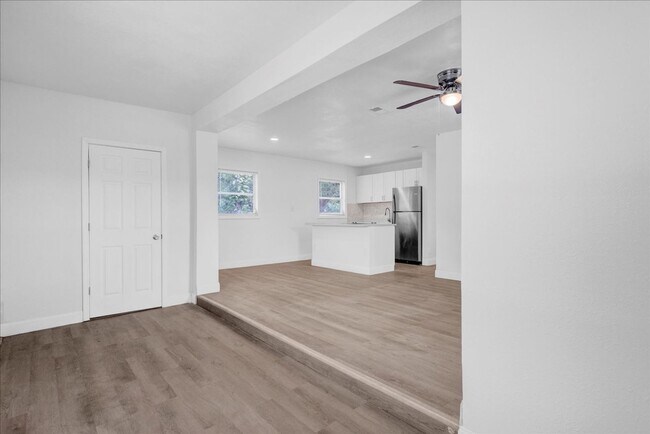 Photo - Gorgeous 3 bed / 1 Bath Home In Tangelo Park