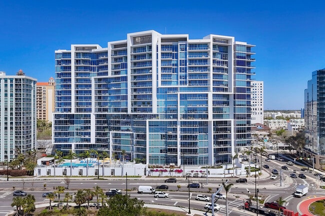 Building Photo - 1155 N Gulfstream Ave