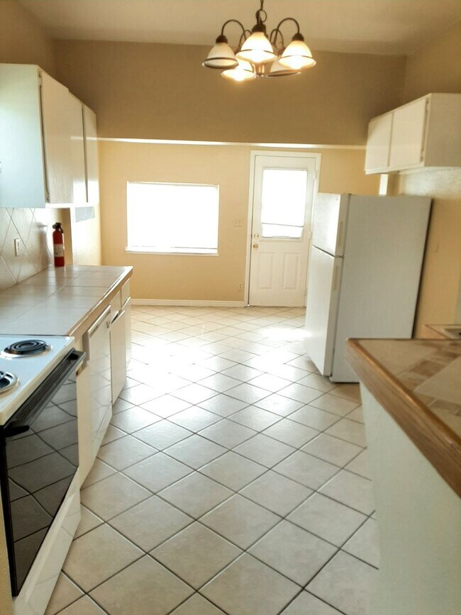 Photo - (1600 7th Ave)