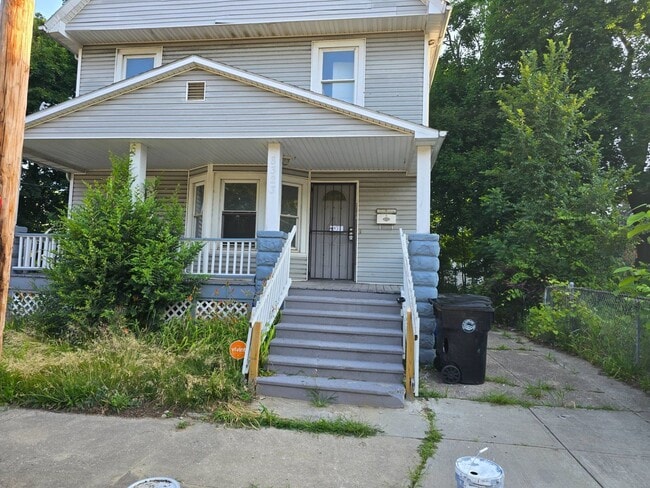 Photo - 8323 Medina Ave