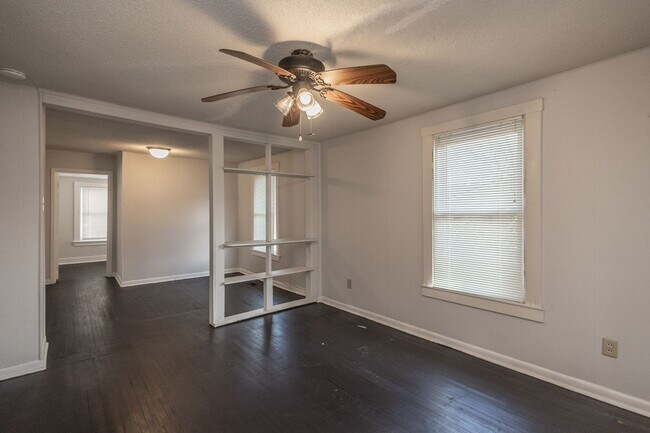 Photo - 2 Bedroom Stifft Station Cottage