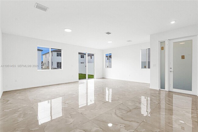 Photo - 22431 SW 125th Ave