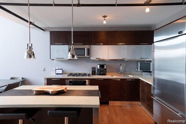 Photo - 111 N Main St Unit 303