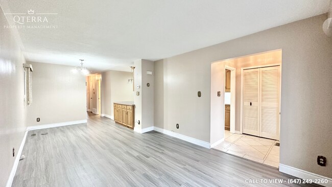 Photo - 50 Ashdale Cres