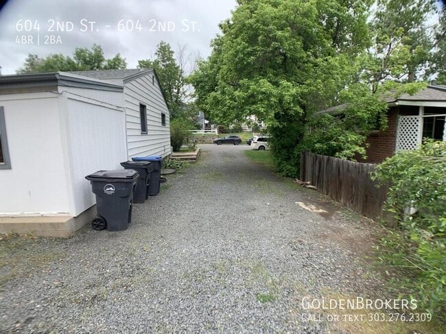 Photo - 604 2nd St Unidad 604 2nd St.