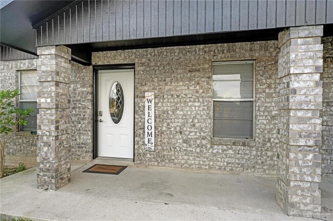 Photo - 16 W 26th St