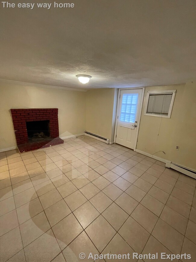 Photo - 17A Suffolk St