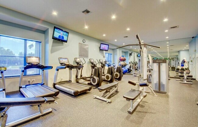 Photo - 7300 Copperfield Cir