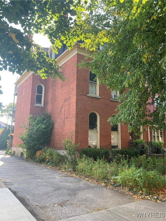 Building Photo - 68 Prospect Ave