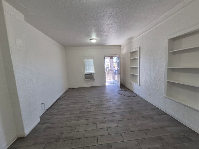 Photo - 383 S 7th Ave Unit 381