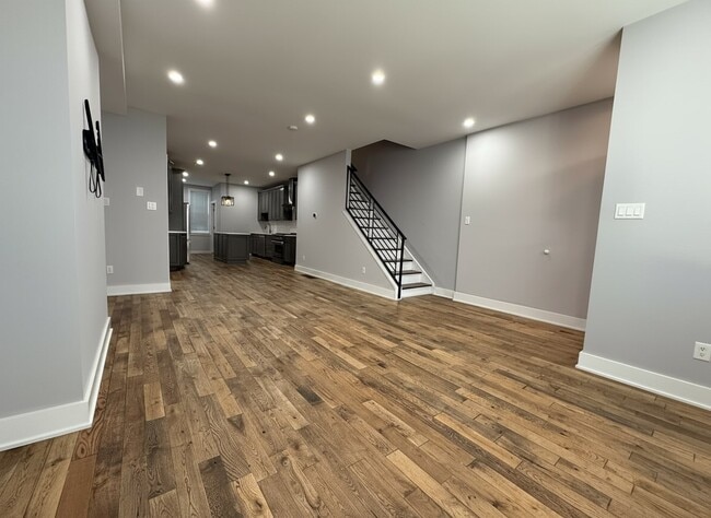 Photo - 2529 Grays Ferry Ave