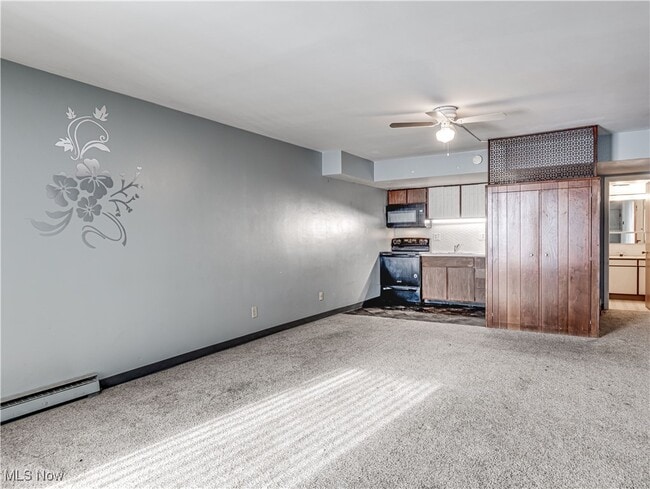 Photo - 2331 E Market St Unit 615