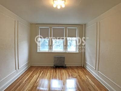 Building Photo - 3 bedroom in Boston MA 02135 Rental