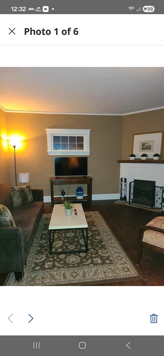 Photo - 1321 W 110th St Unit 1321 W.110th upstairs