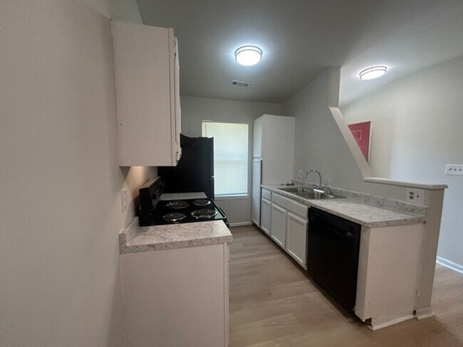 1909 Peach Creek Ct Unit D