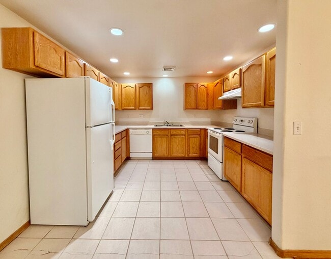 Photo - RD T 13-508 , 23-898 Unit 13-508