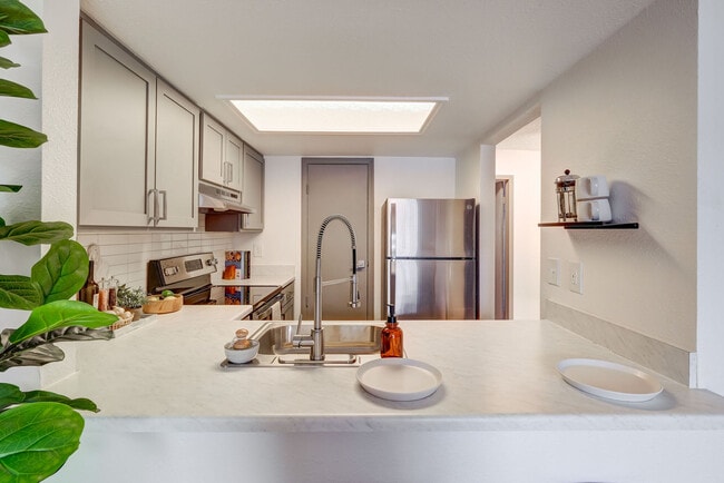 Shift Apartments apartments — community photo