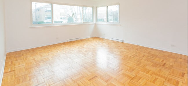 Photo - 10454 S Claremont Ave Unidad First Floor