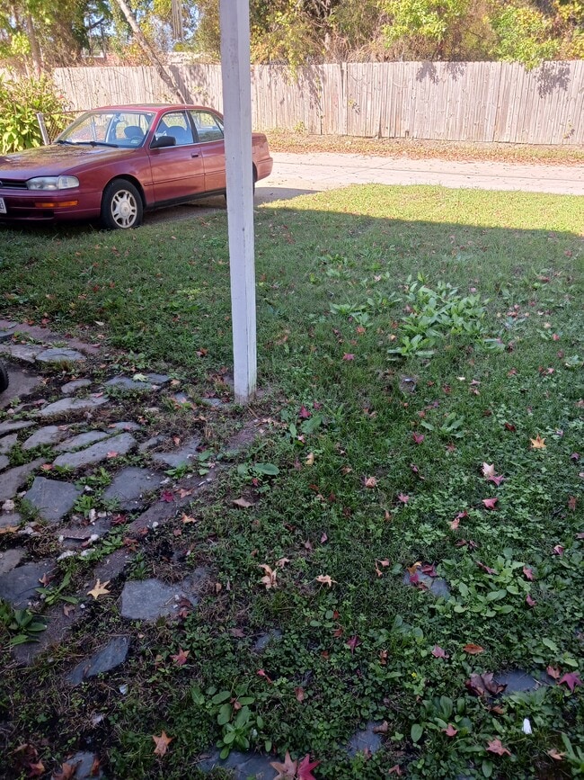 Photo - 6598 Stoney Point North