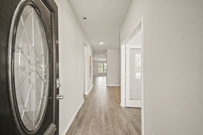 Photo - 32407 Dew Crest St