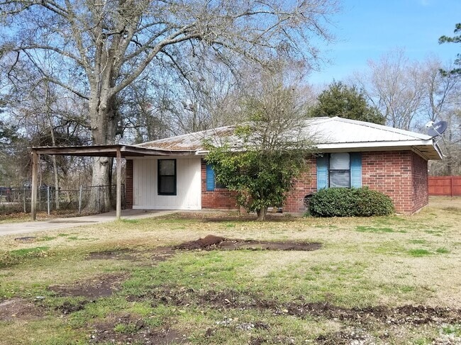 200 Coles - 200 Coles St Rental