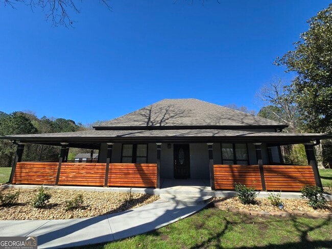 Photo - 813 Snapping Shoals Rd