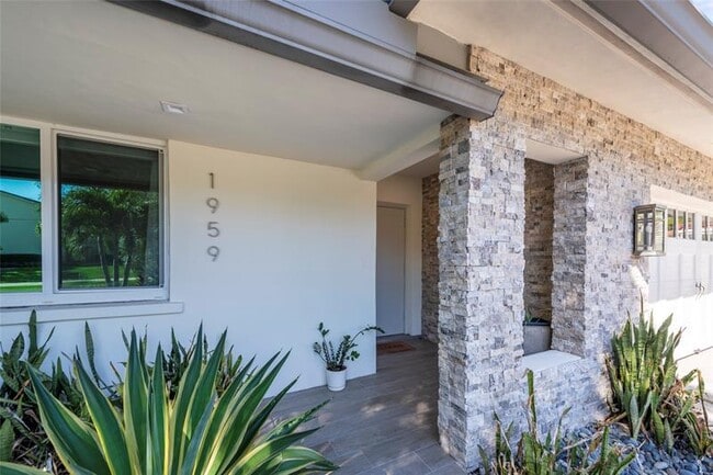 Photo - 1959 SE 25th Ave