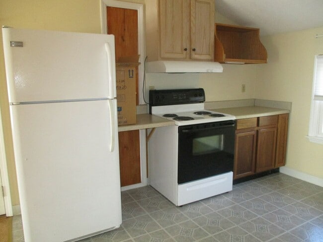 Photo - 100 Johnson Ave Unit 1