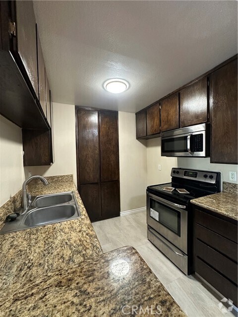 Building Photo - 23308 Sesame St Unit F Rental