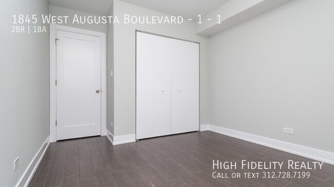 Photo - 1845 W Augusta Blvd Unit 1