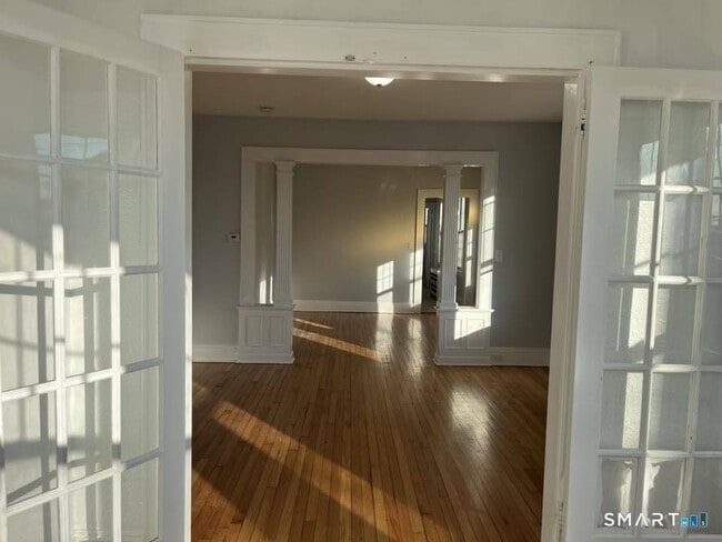 Building Photo - 102 Remington St