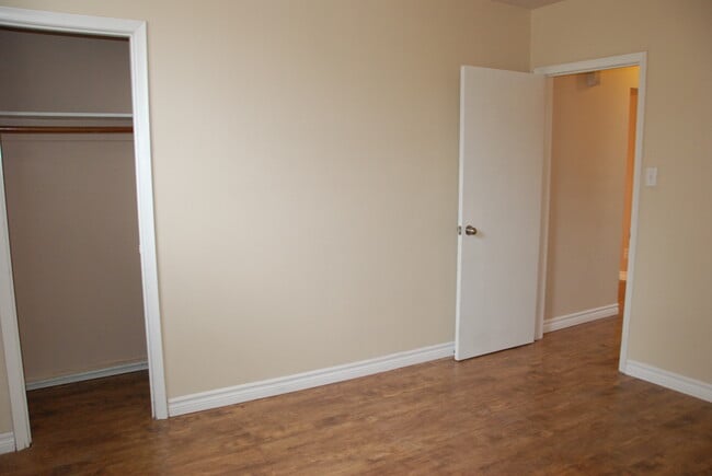 Photo - 110 Dixon St Unit 2