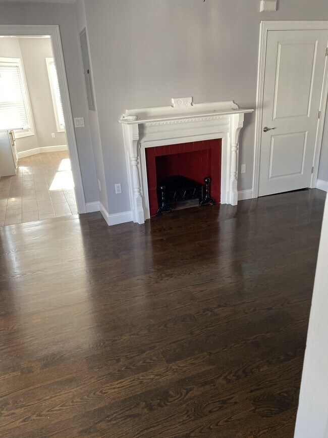 Photo - 224 Main St Unit 2