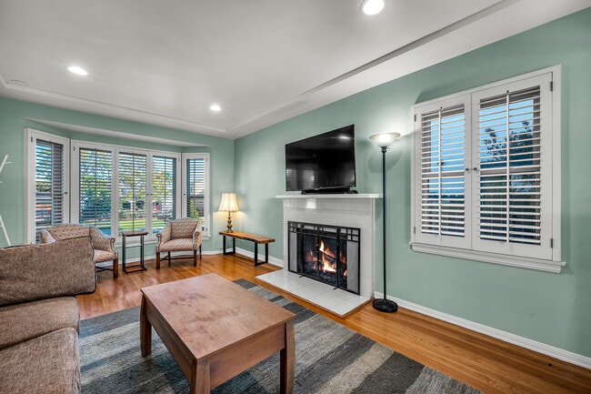 Photo - 8207 Stewart Ave