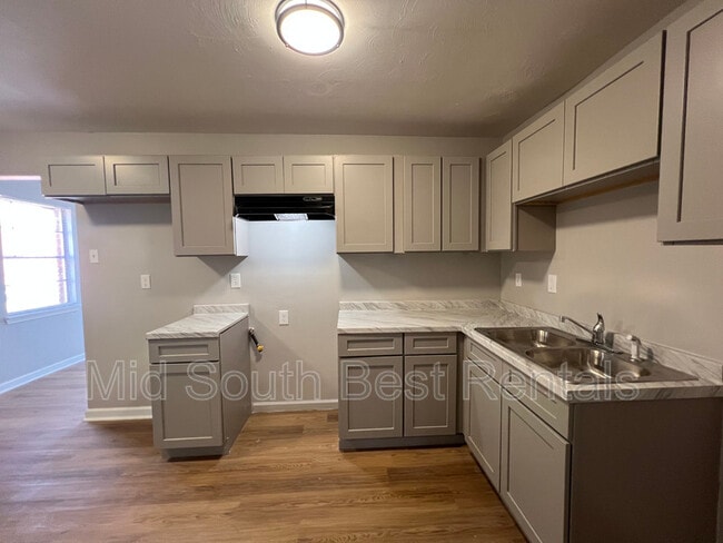 Photo - 3605 New Horn Lake Rd