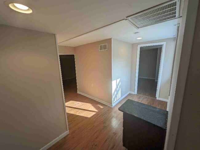 Photo - 275 E Lake Dr Unidad B