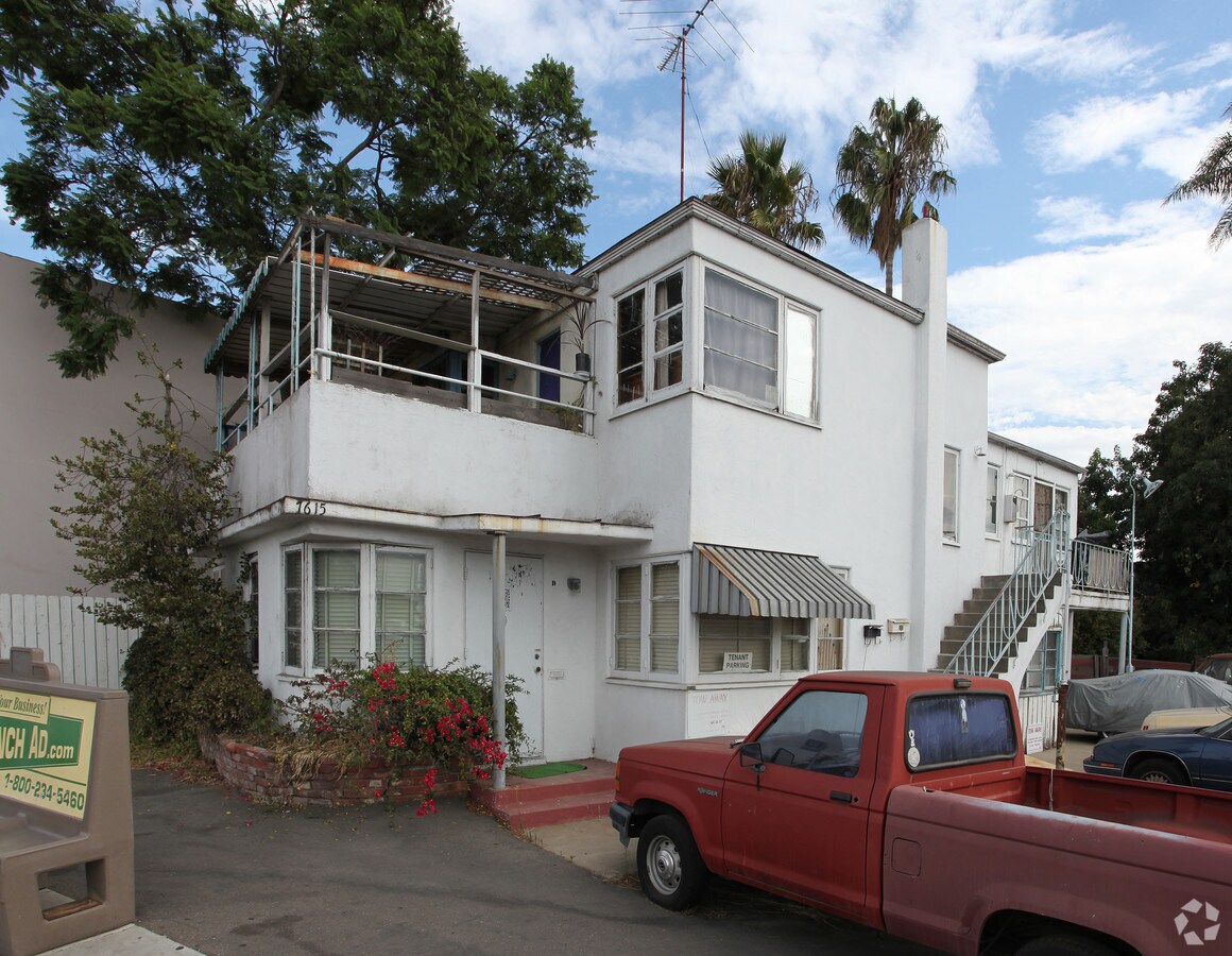 Photo - 7615 El Cajon Blvd
