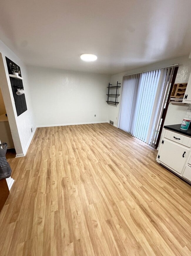 Photo - Spacious 3 Bedroom Home in Monroeville