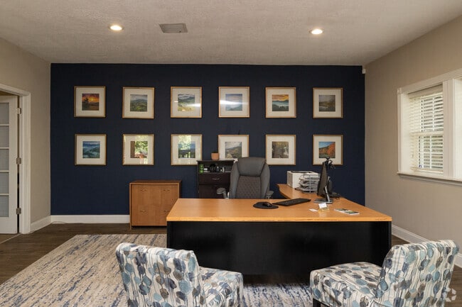 Leasing Office - Willow Ridge