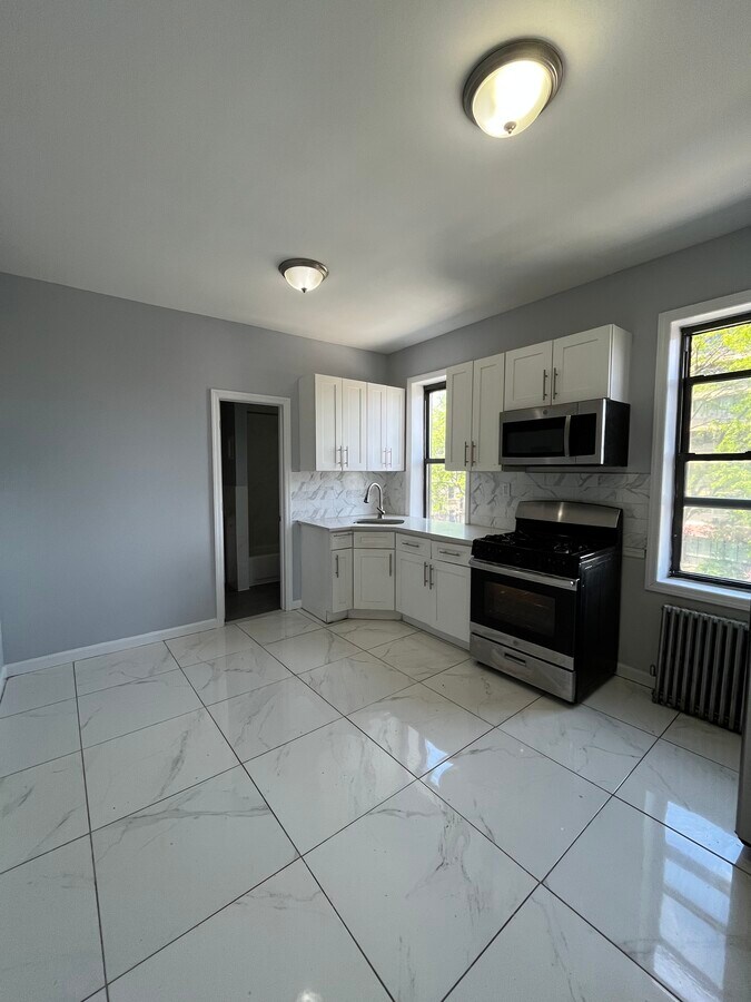 Kitchen dinette - 419 Ocean Ave Apartamentos Unidad 3F