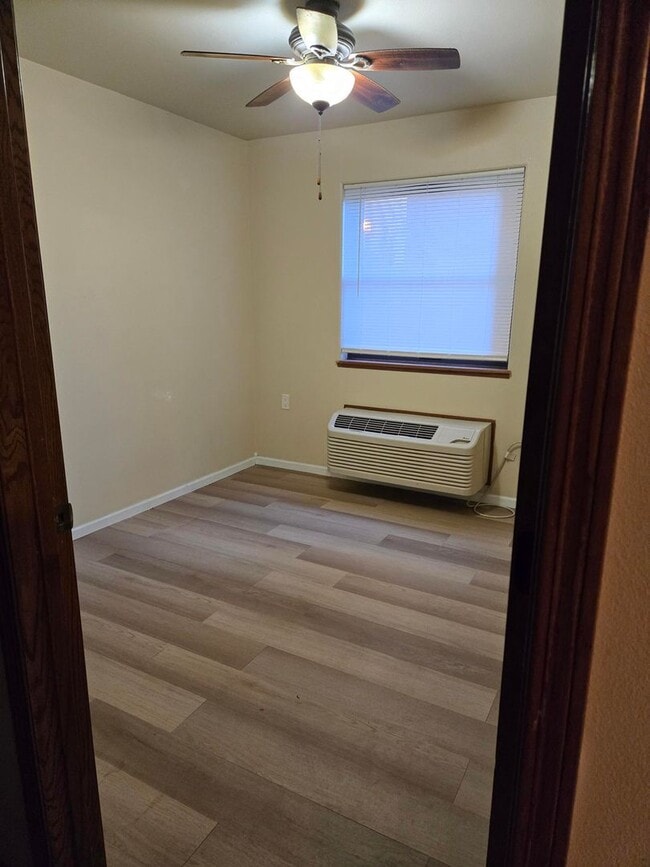 Photo - Blue Hawk Villard Commons