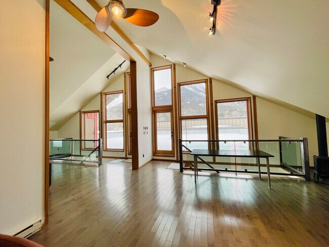 Photo - 16 Manitou Rd Unit SI ID1473849P